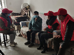 公車公司開展學習雷鋒，關愛孤寡老人 志愿服務活動